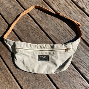 Maat Mons Hip Bag